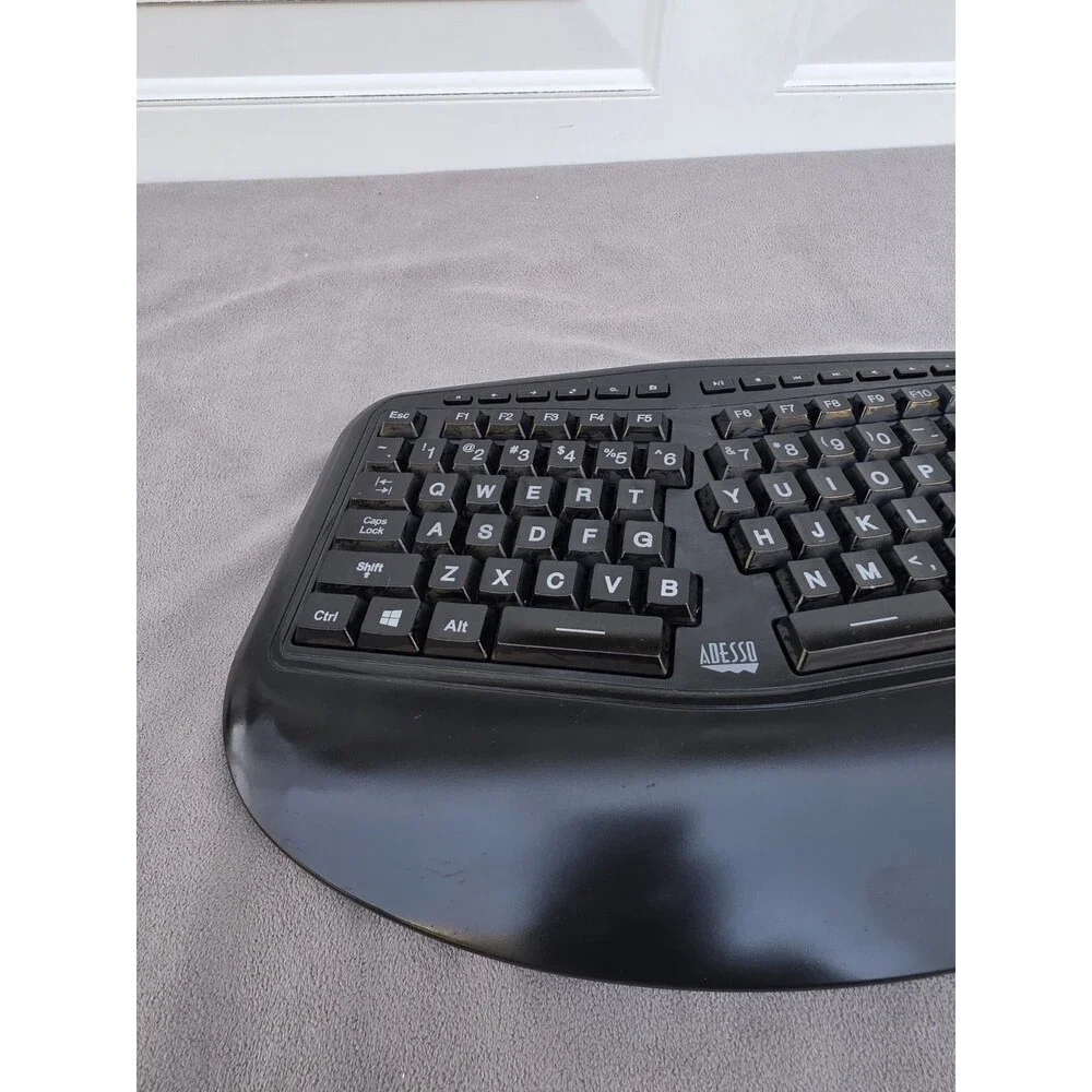 Adesso - AKB-150EB - 3-Color Illuminated USB Ergonomic Keyboard